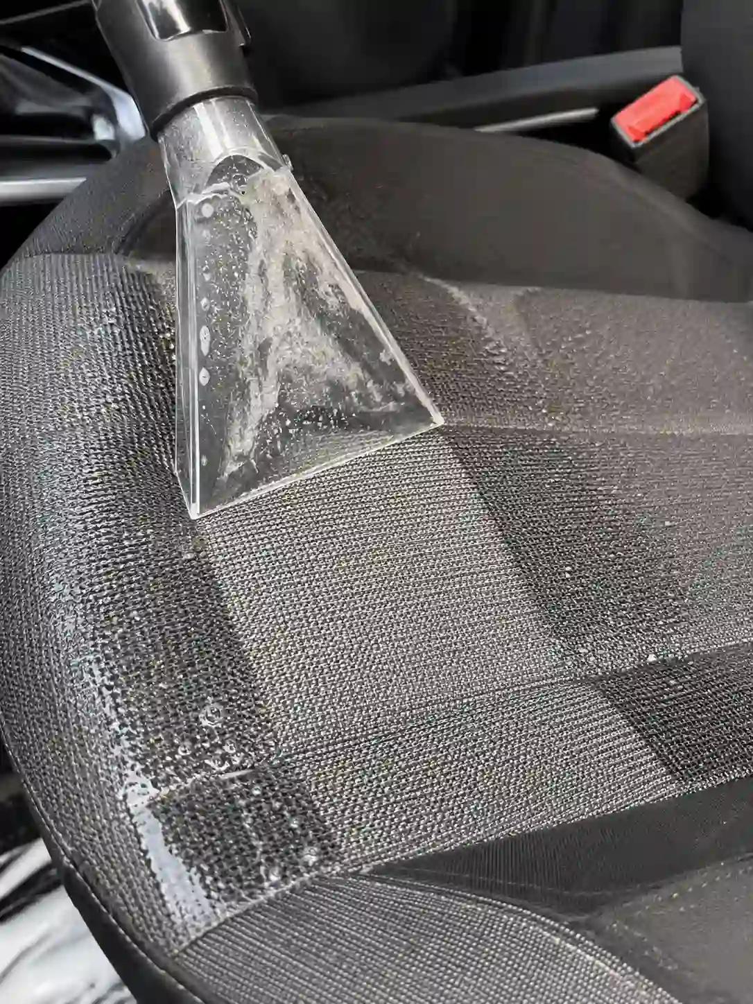 Shampoing des sièges d'une voiture à Narbonne